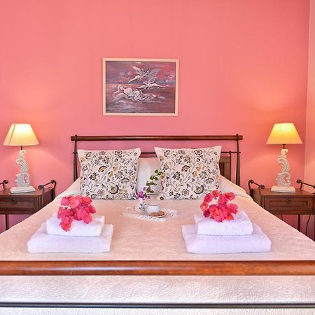 Villa Ireni Waterfont Фіскардо Екстер'єр фото